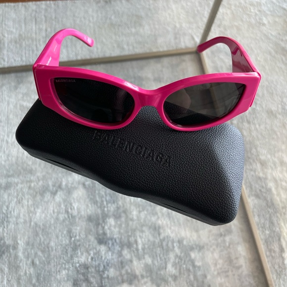 Balenciaga Kerig Max Cat Eye Sunglasses (Women’s) - Picture 1 of 11
